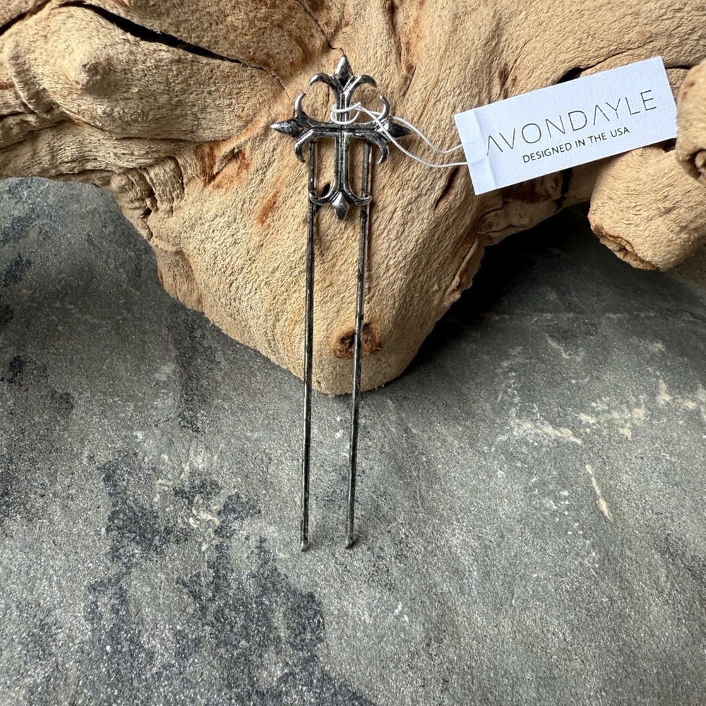 New🌟Urban Outfitters-Avondayle Silver Hair Stick